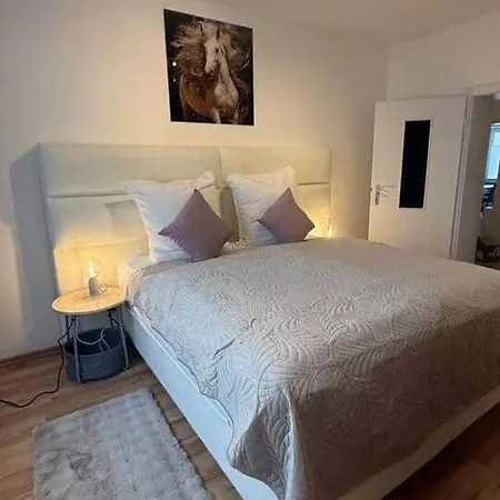 Modernes Design-apartment In Nahe Altstadt Апартаменты